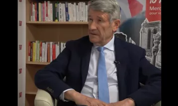 Philippe de Villiers dénonce les liens entre le président Macron, Pfizer et le cabinet McKinsey